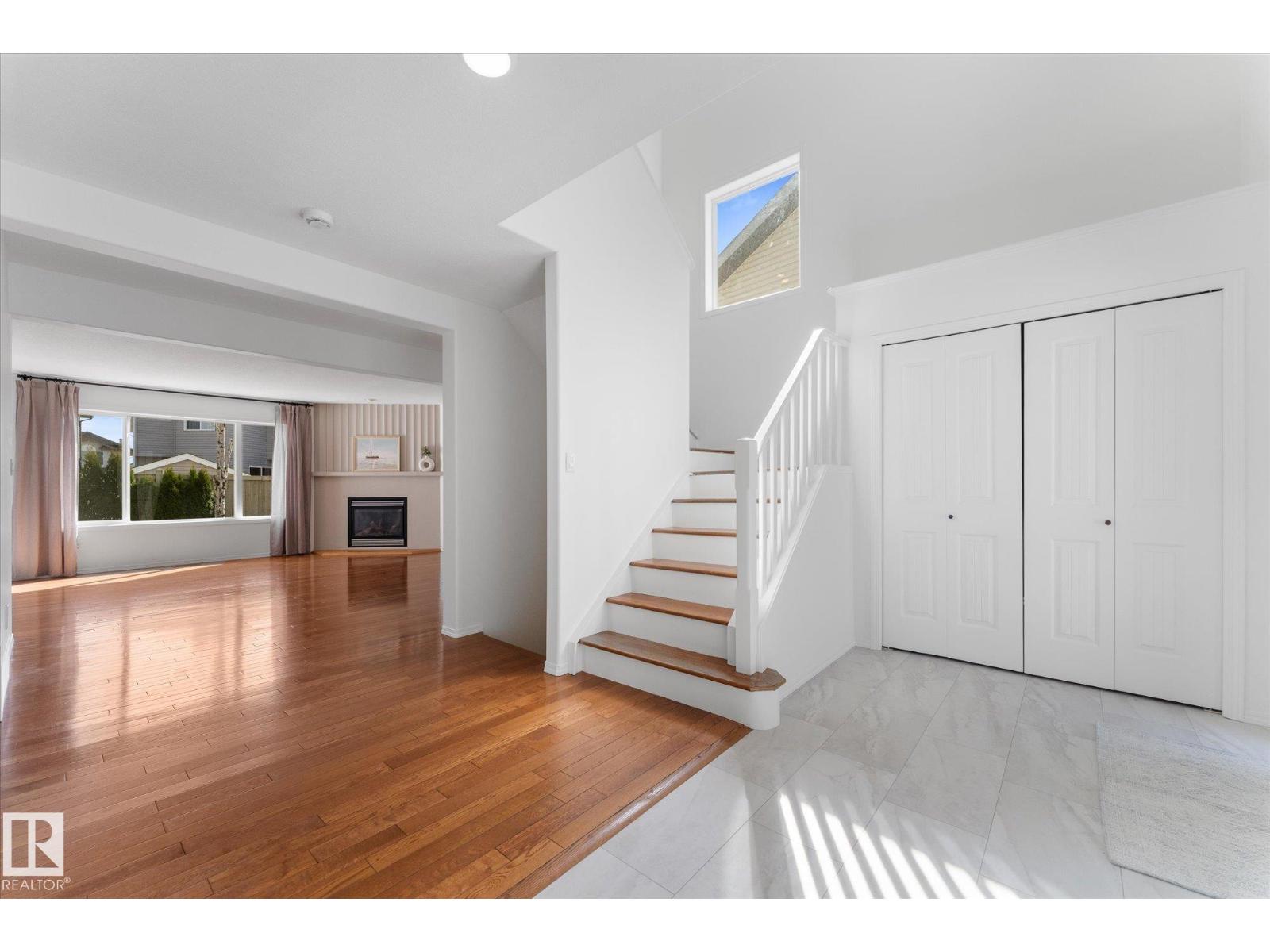 326 SILVER BERRY RD NW