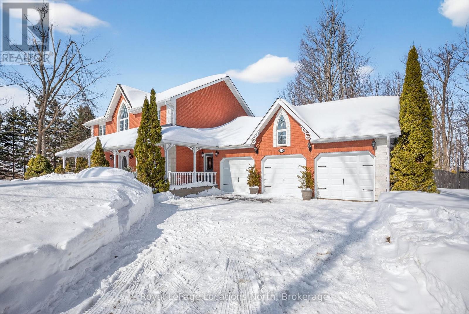 20 GREEN MOUNTAIN COURT