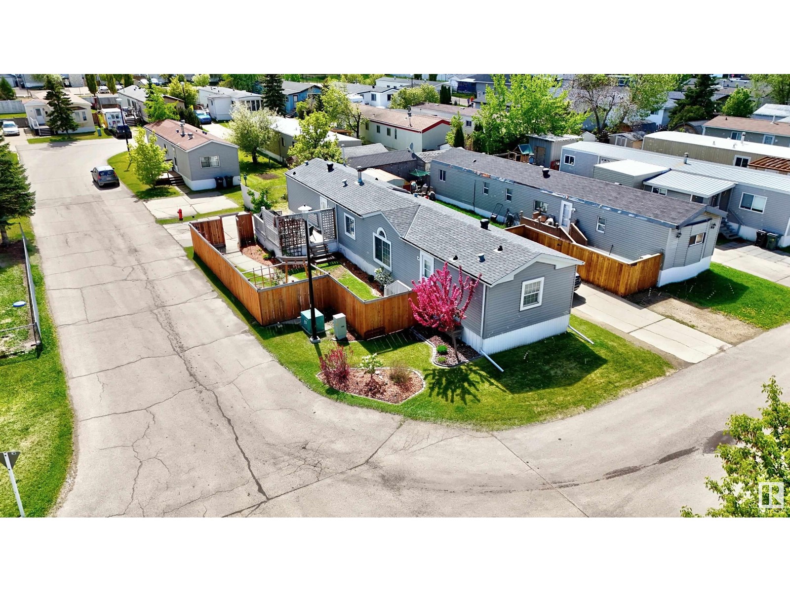 1161 lakevista DR