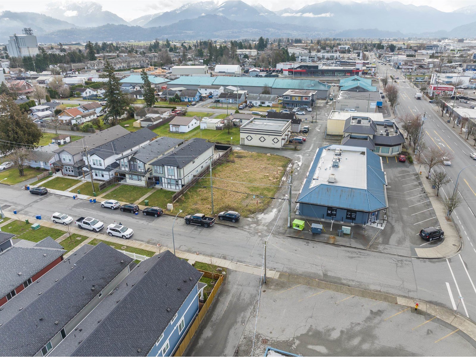 46004 FOURTH AVENUE|Chilliwack Downtown
