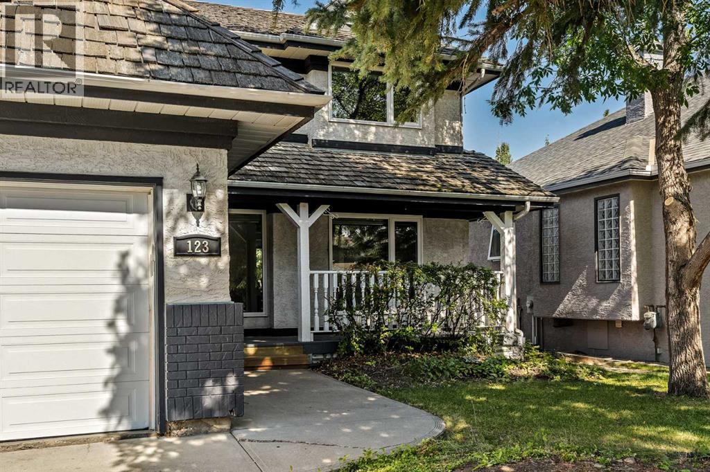 123 Scenic Park Crescent NW