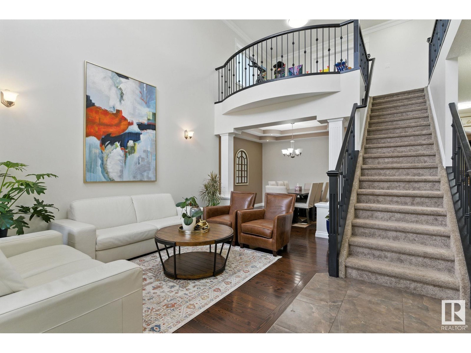 5511 42 st