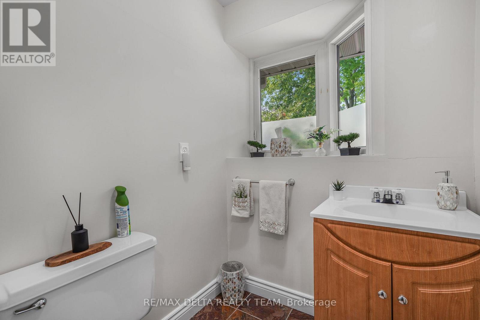 27 - 1107 DES FORETS AVENUE