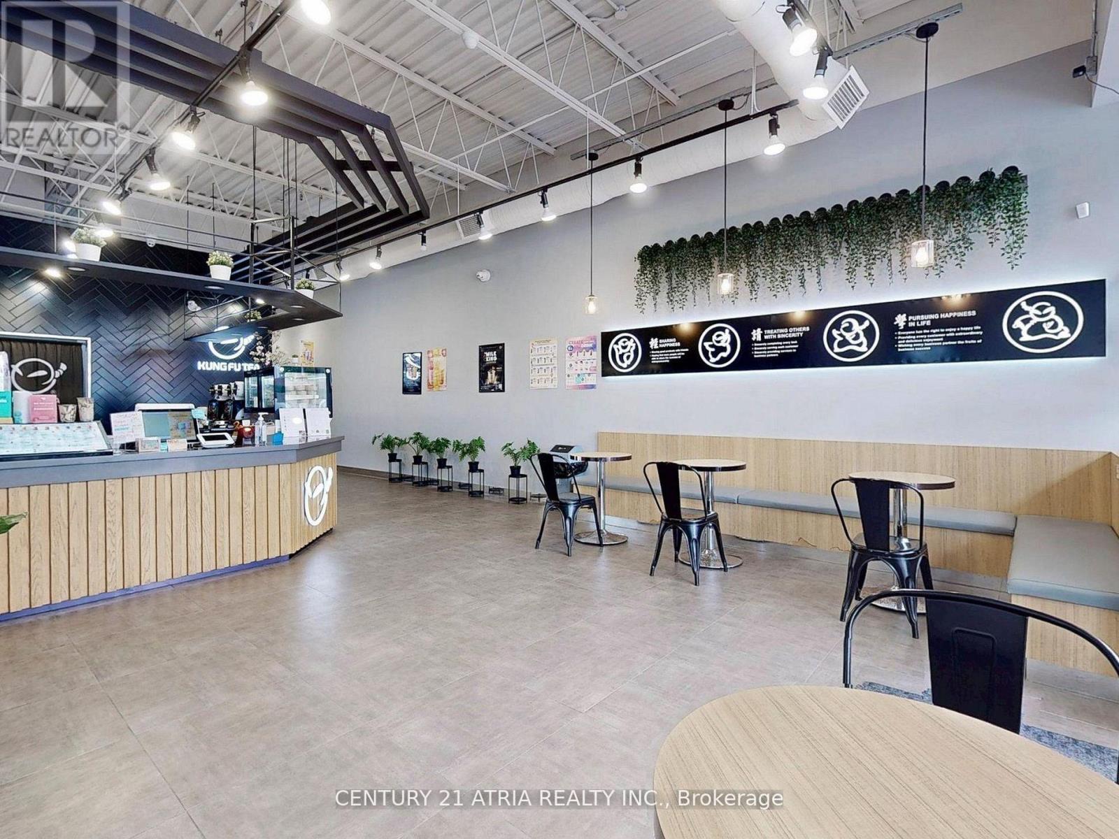 4 - 2460 NEYAGAWA BOULEVARD