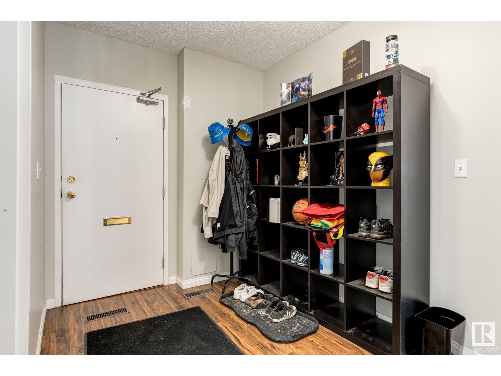 #103 11007 83 AV NW