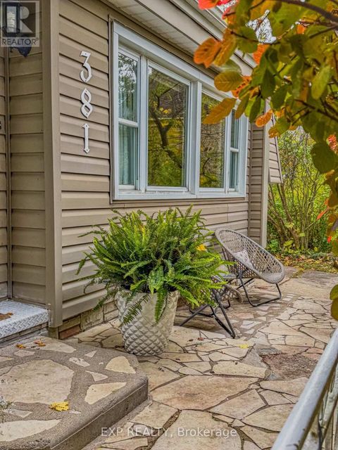 381 NELSON STREET Kincardine ON N2Z1X7