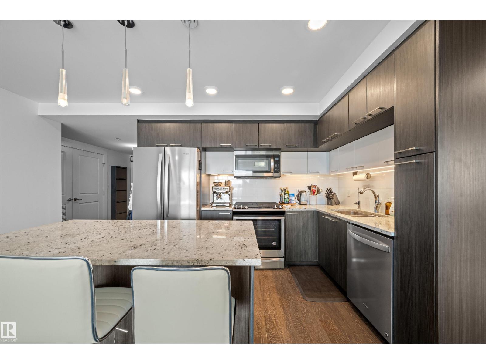 #1104 9720 106 ST NW