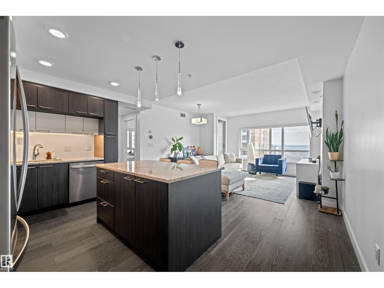 #1104 9720 106 ST NW