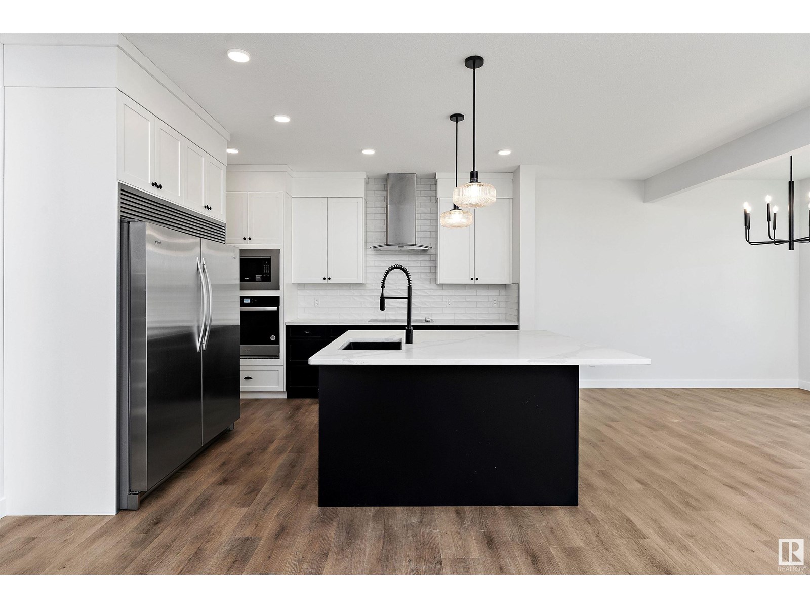 22 Newbury CI NW