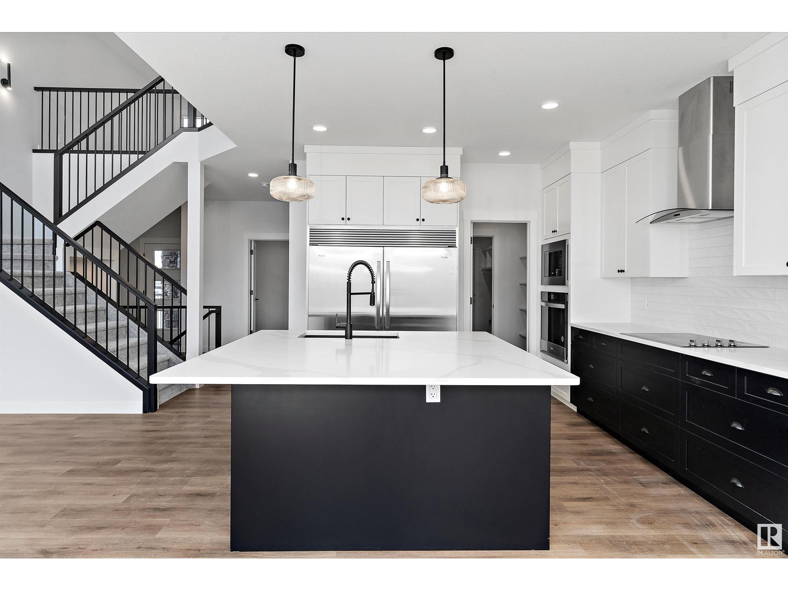22 Newbury CI NW