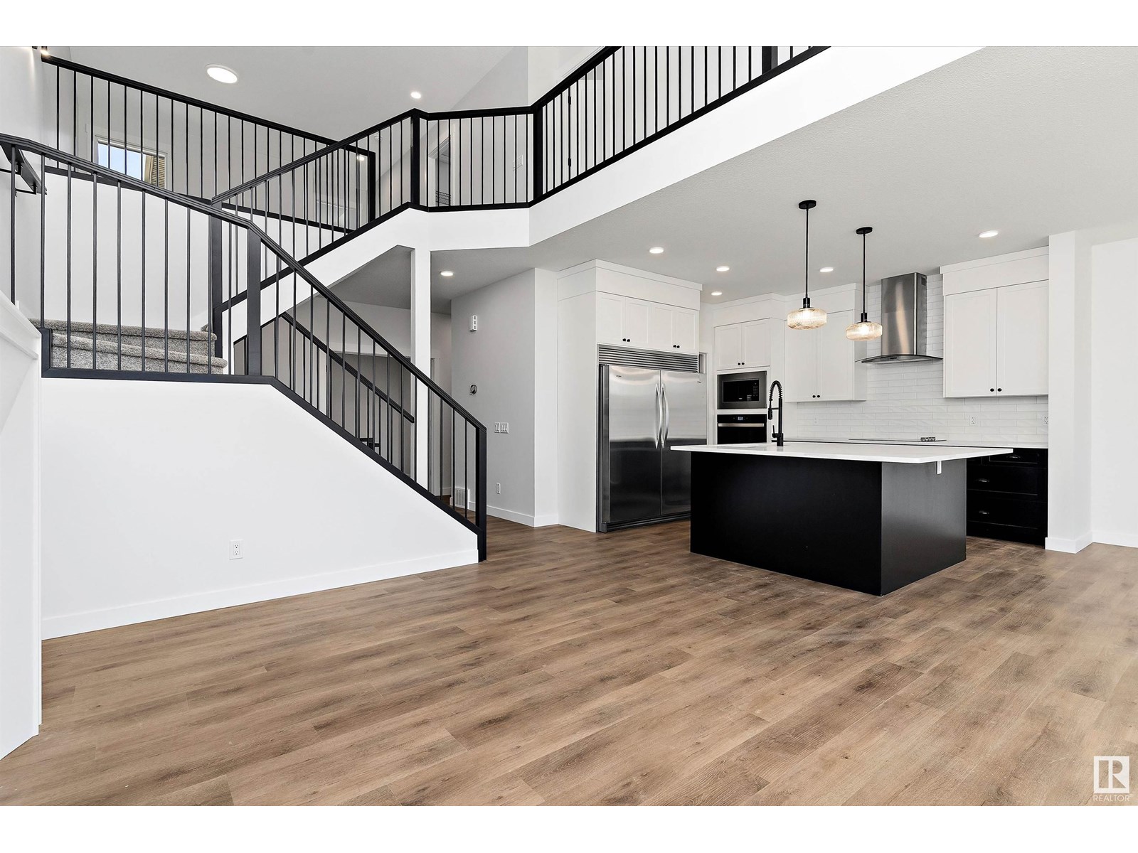 22 Newbury CI NW