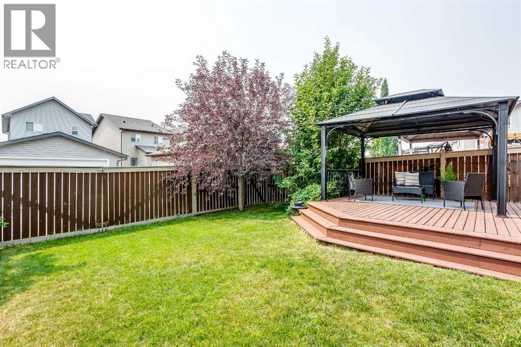 1153 Kingston Crescent SE