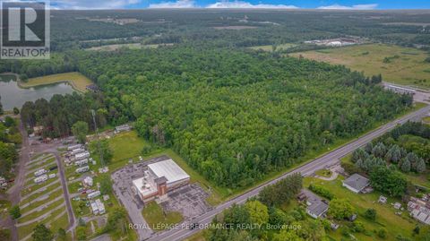 PT LT 30 CON 3, LIMOGES RD ROAD The Nation ON K0A2M0