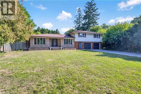 10 HARRIS Avenue Brantford ON N3R2E9