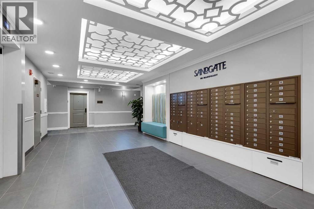 318, 20 Mahogany Mews SE