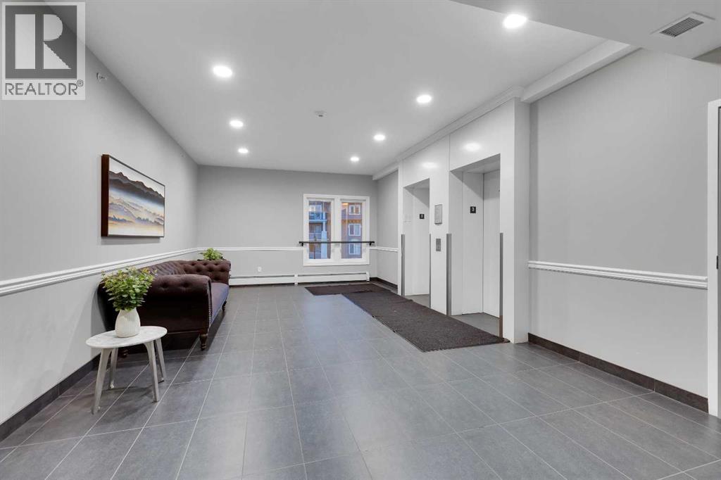 318, 20 Mahogany Mews SE