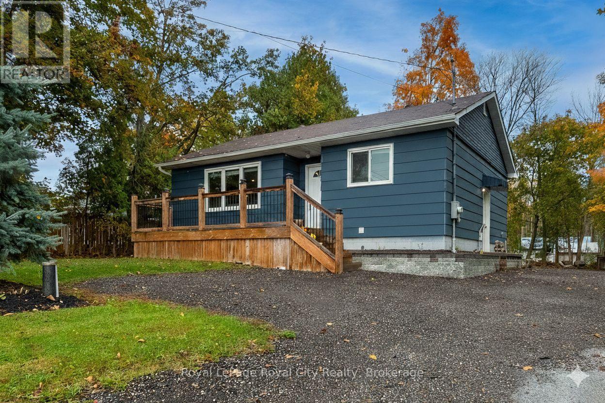 Photo 1 of 24 — 3697 GEORGE JOHNSTON ROAD, Springwater, ON L4M4S4
