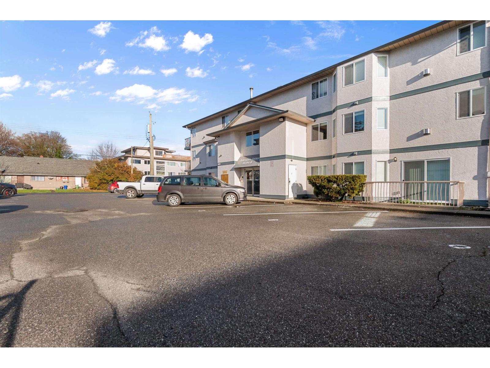 14 46160 PRINCESS AVENUE|Chilliwack Proper East