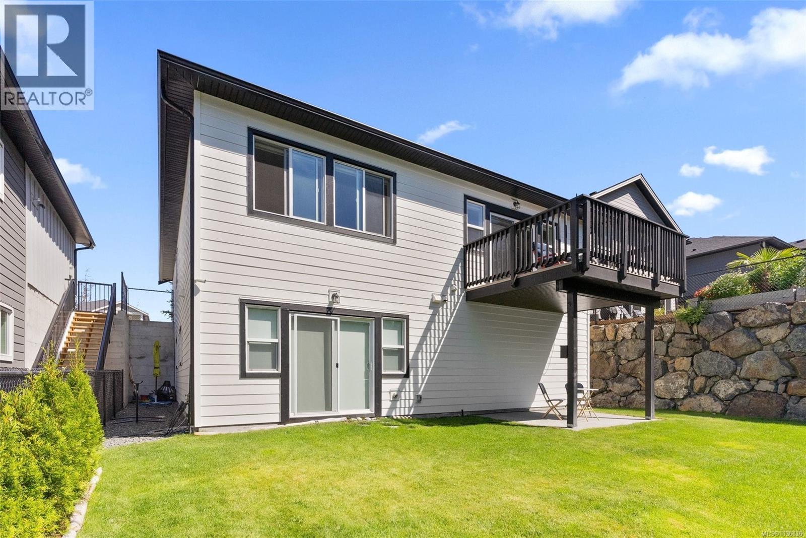 933 Blakeon Pl