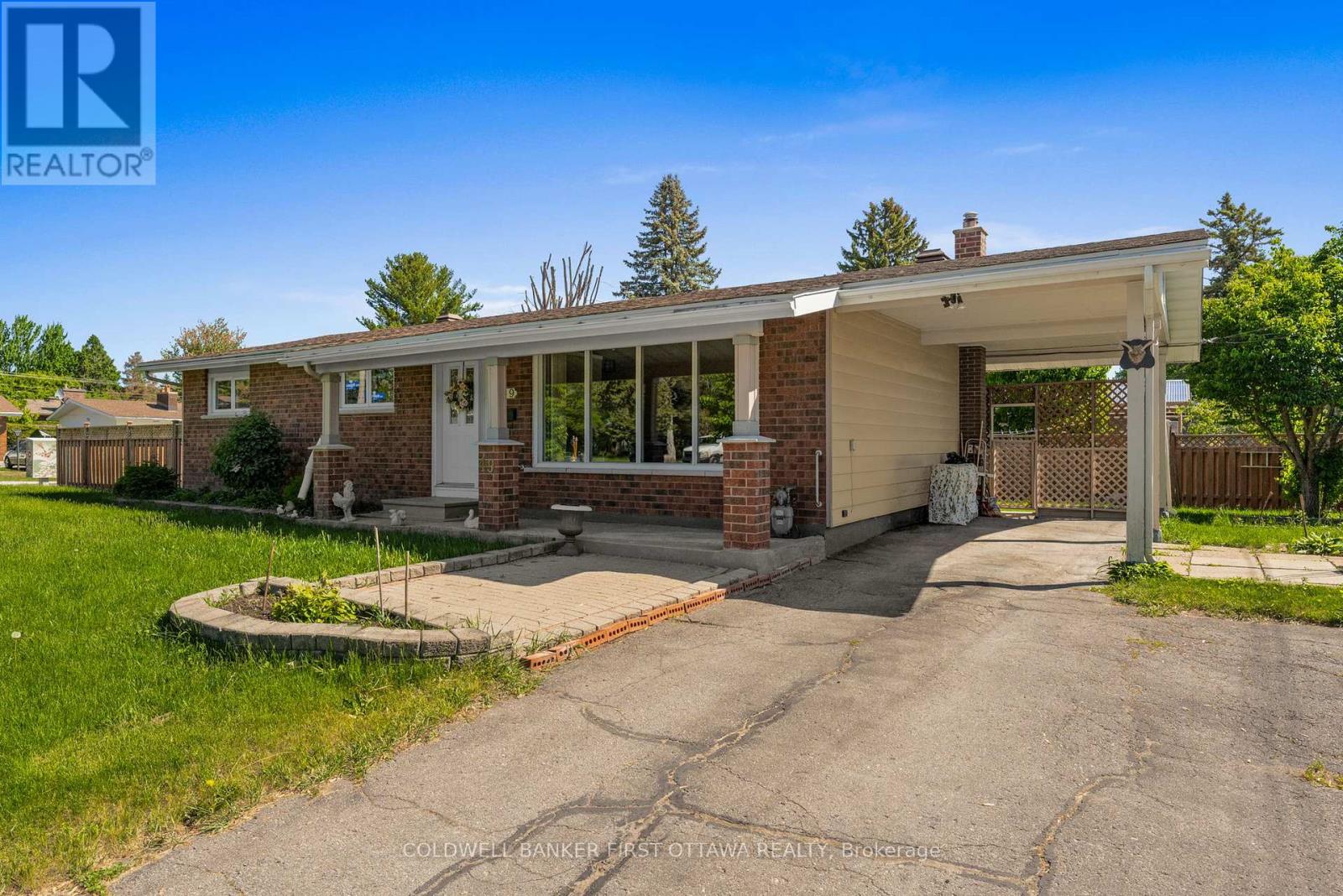 49 HIGWOOD DRIVE