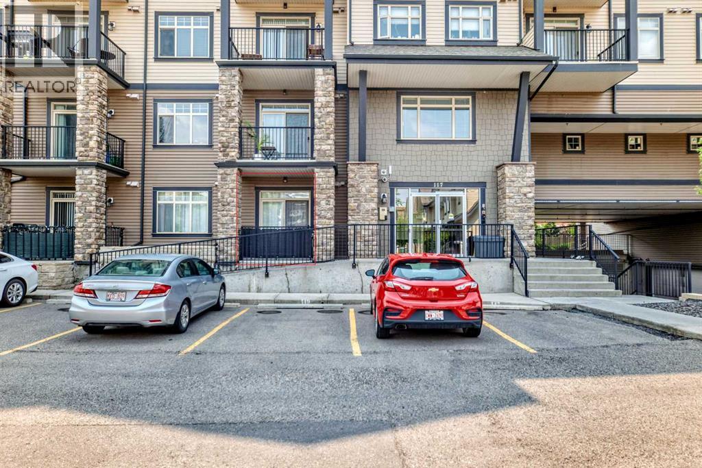 101, 117 Copperpond Common SE