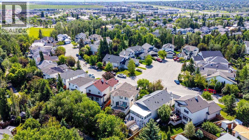136 Douglas Glen Heath SE