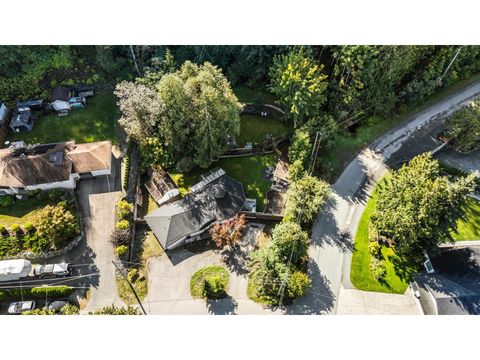 45942 SLEEPY HOLLOW ROAD|Cultus Lake East Cultus Lake BC V2R5A8