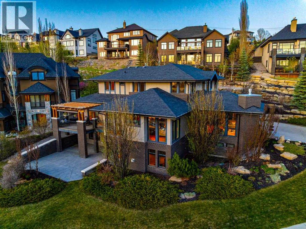 16 Spring Valley Way SW