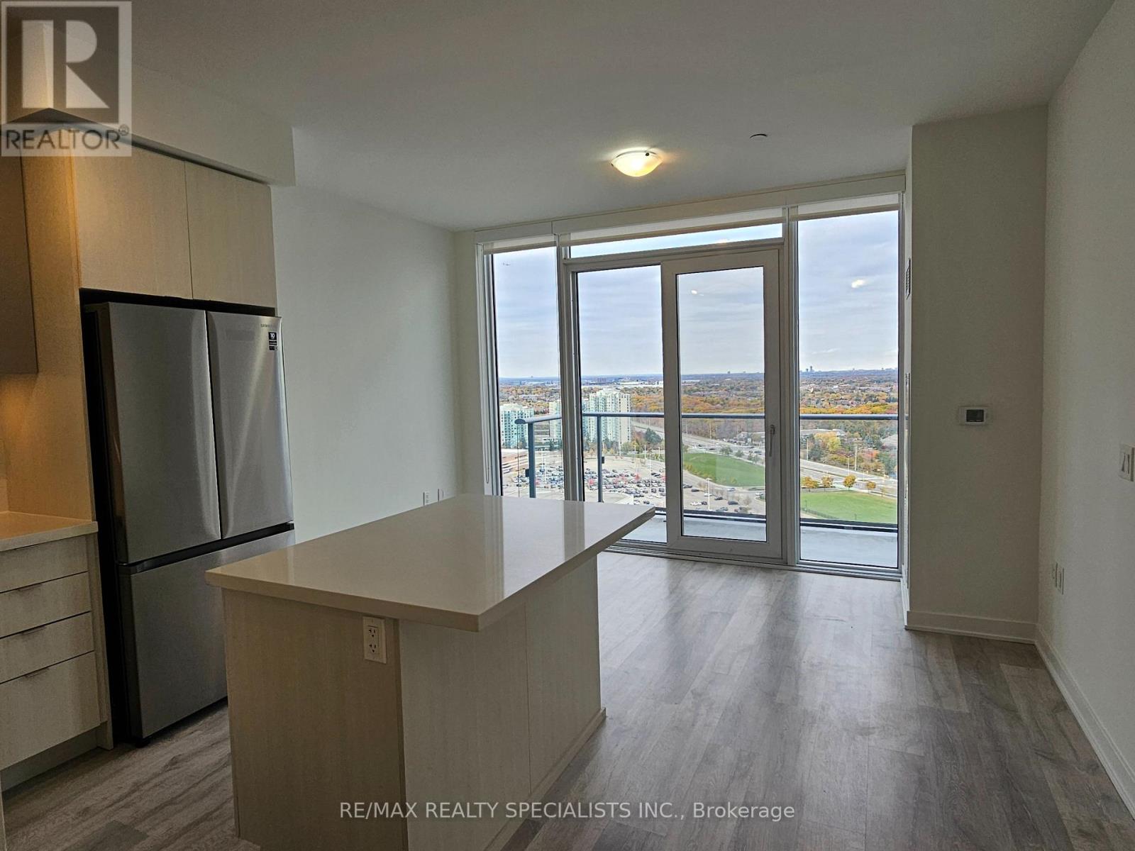 PH 2203 - 4655 METCALFE AVENUE