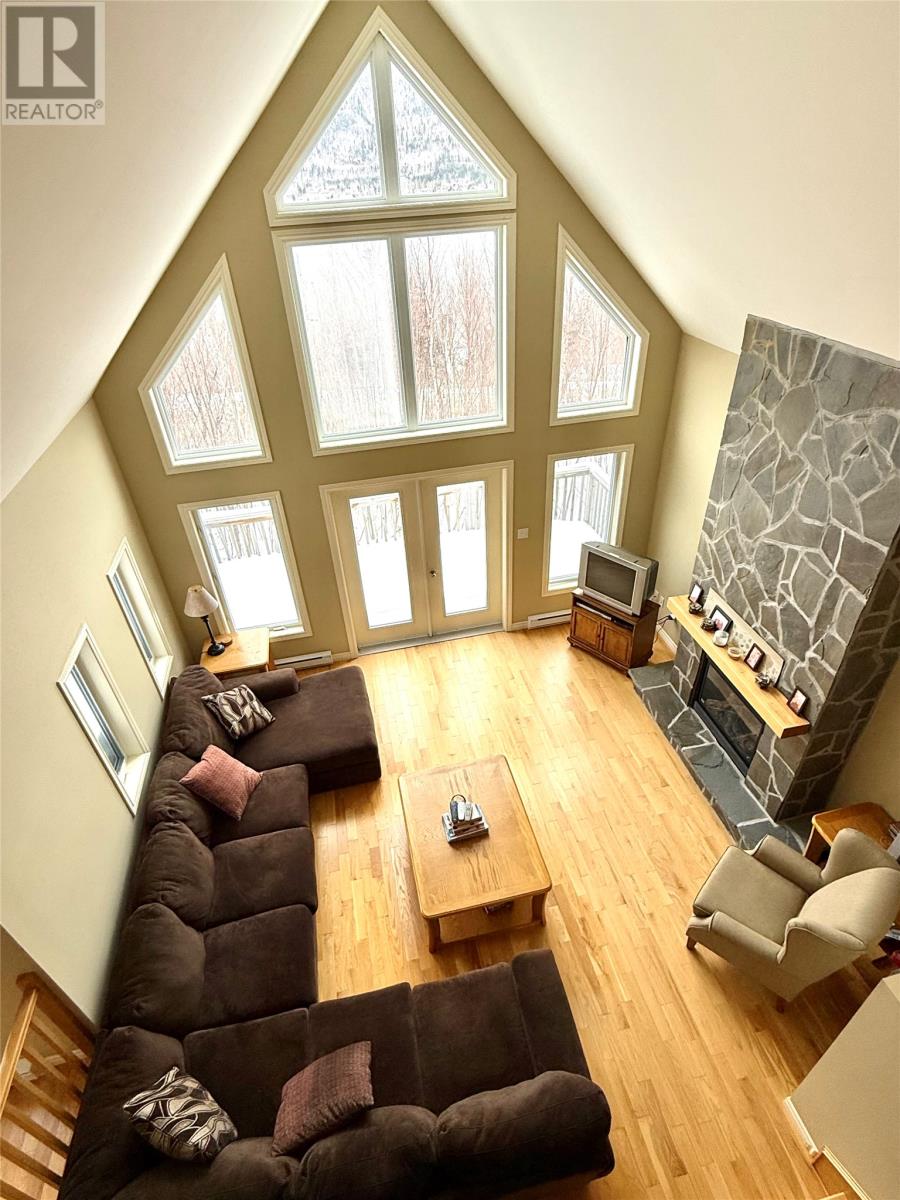 52 Lake View Drive