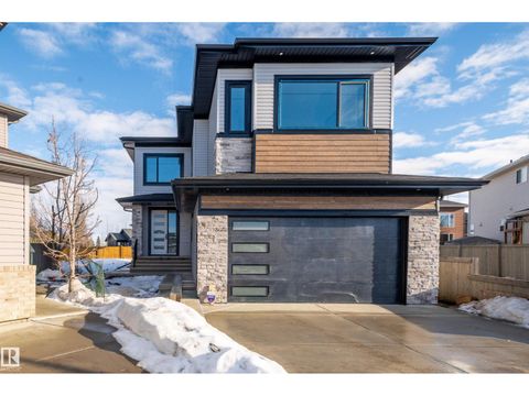 16 MIDDLETON CL Leduc AB T9E0E3