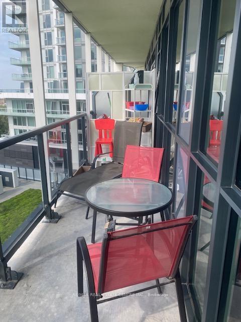 701 - 30 ORDNANCE STREET E