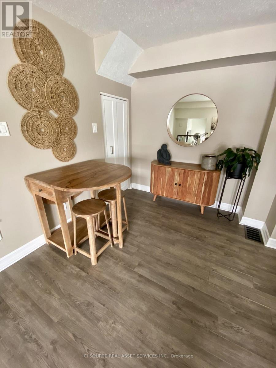 19D FORESTER CRESCENT