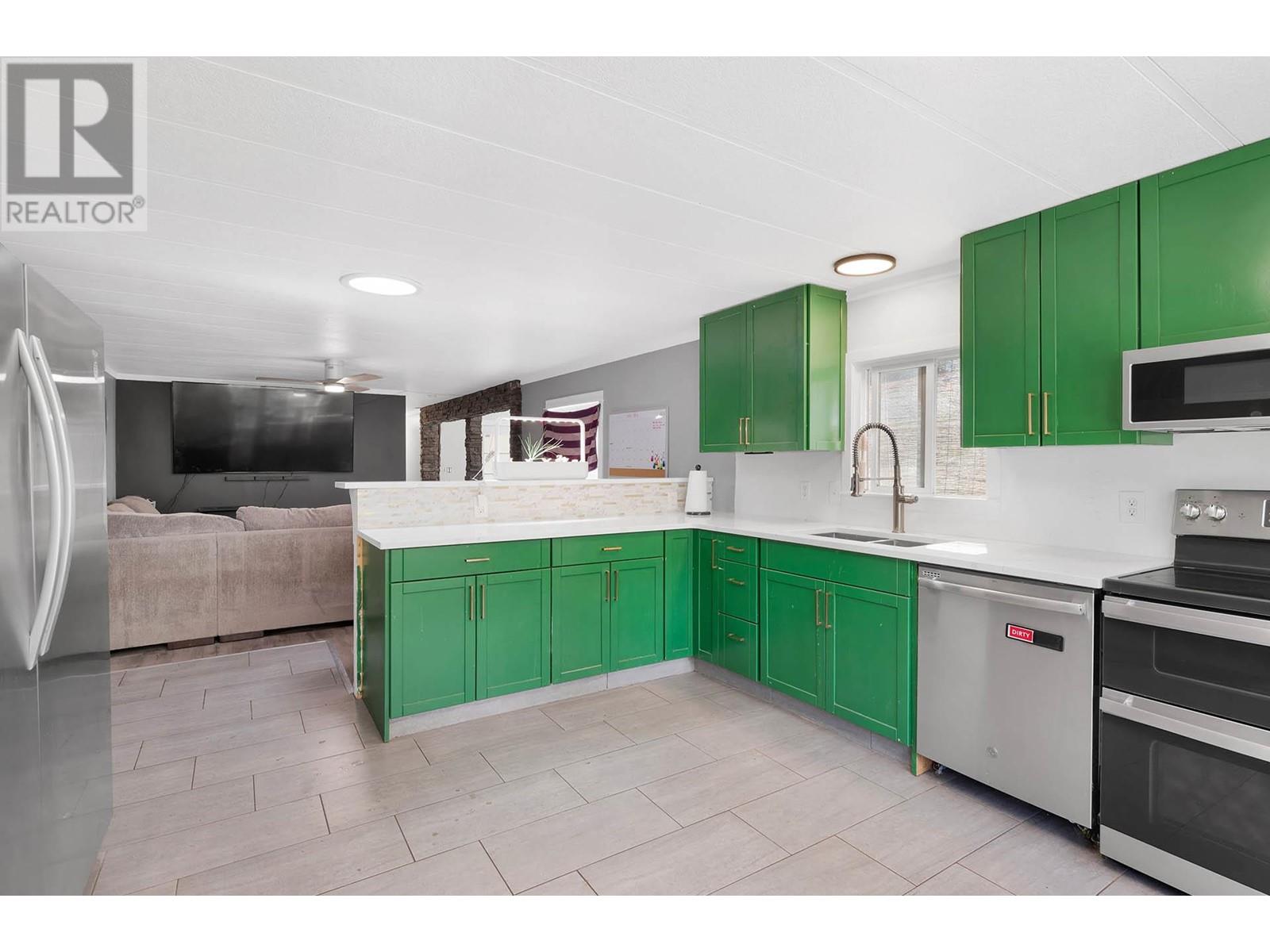 392 WALTERDALE Road