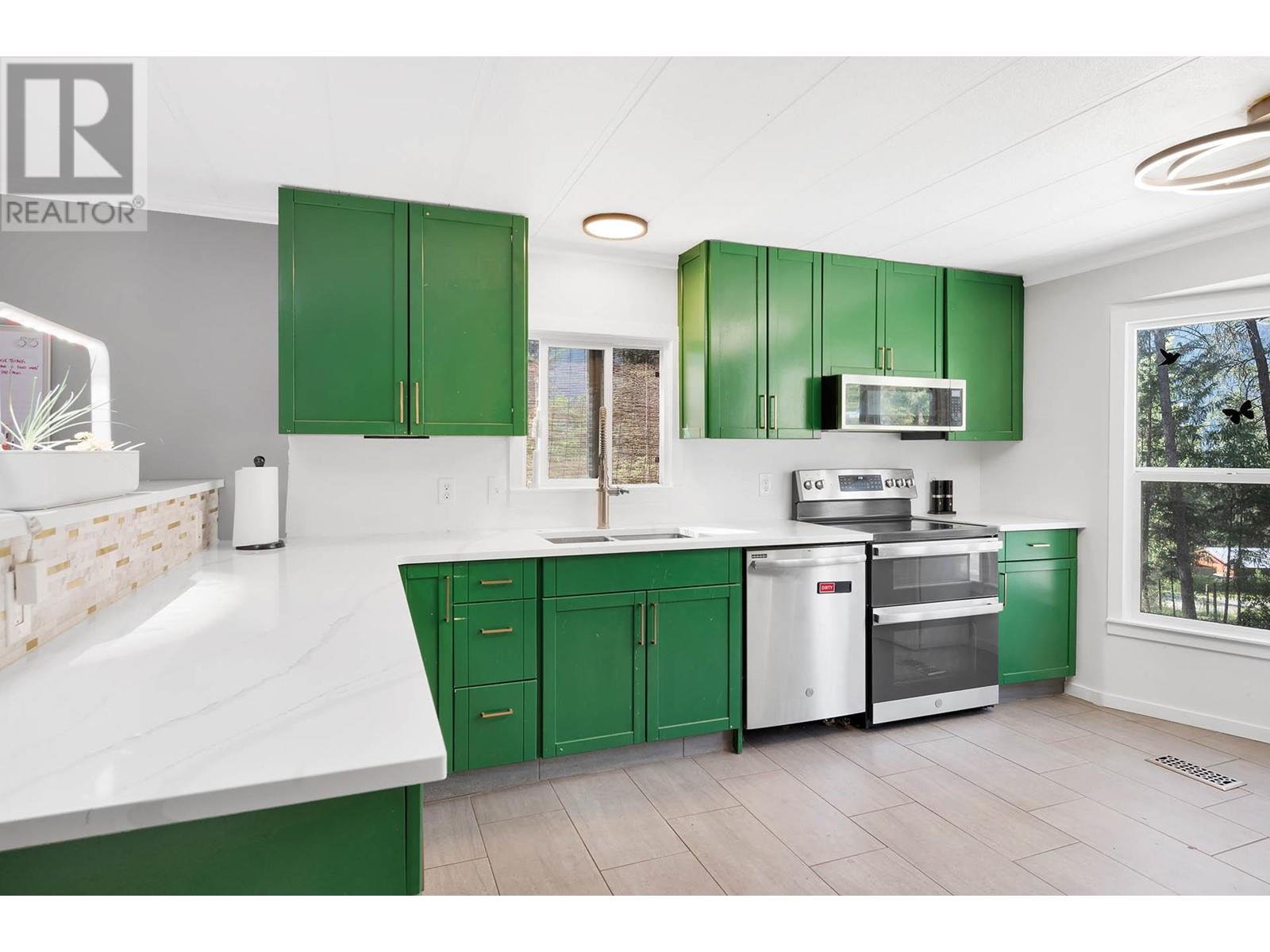 392 WALTERDALE Road