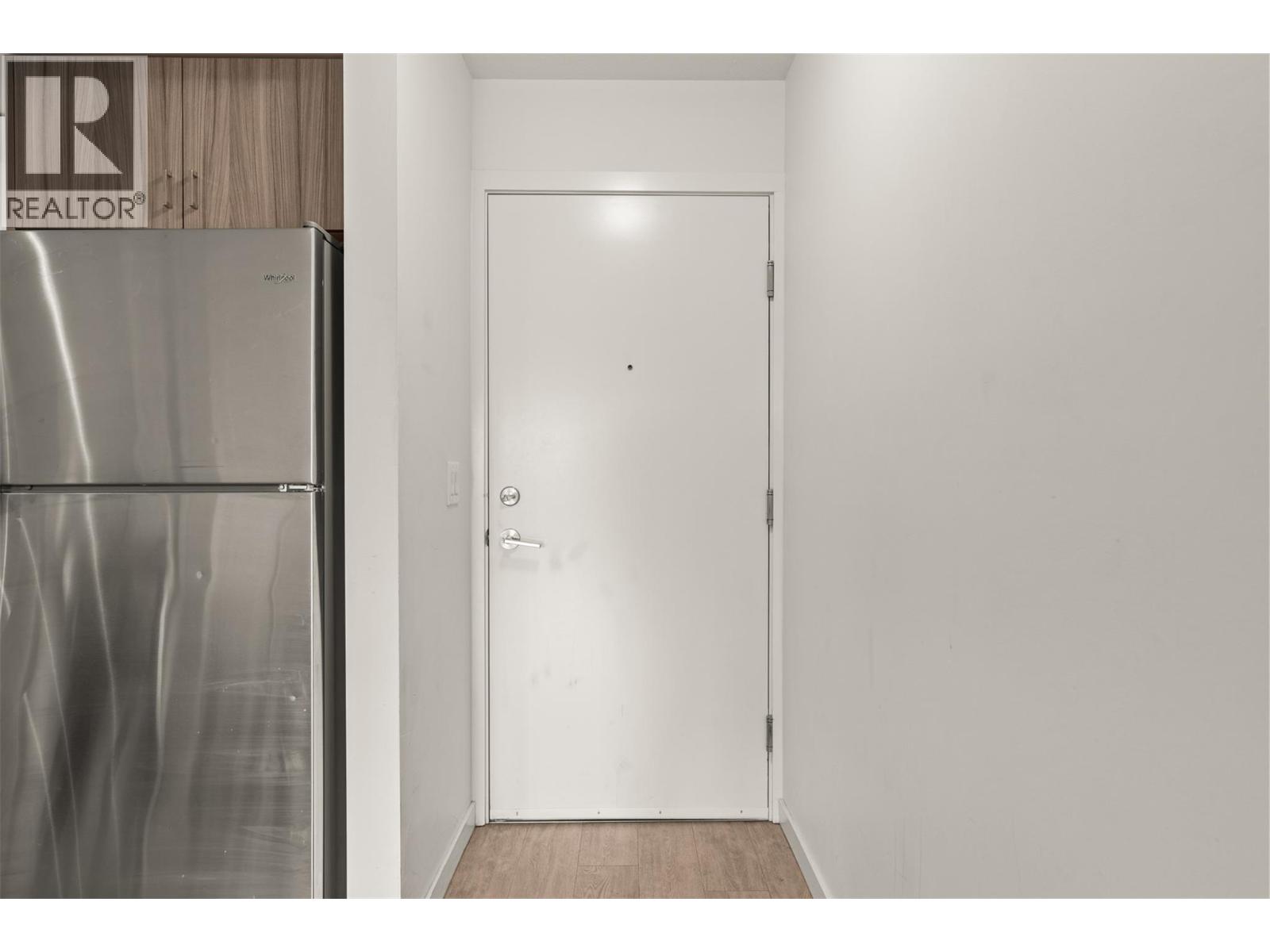 695 Academy Way Unit# 122