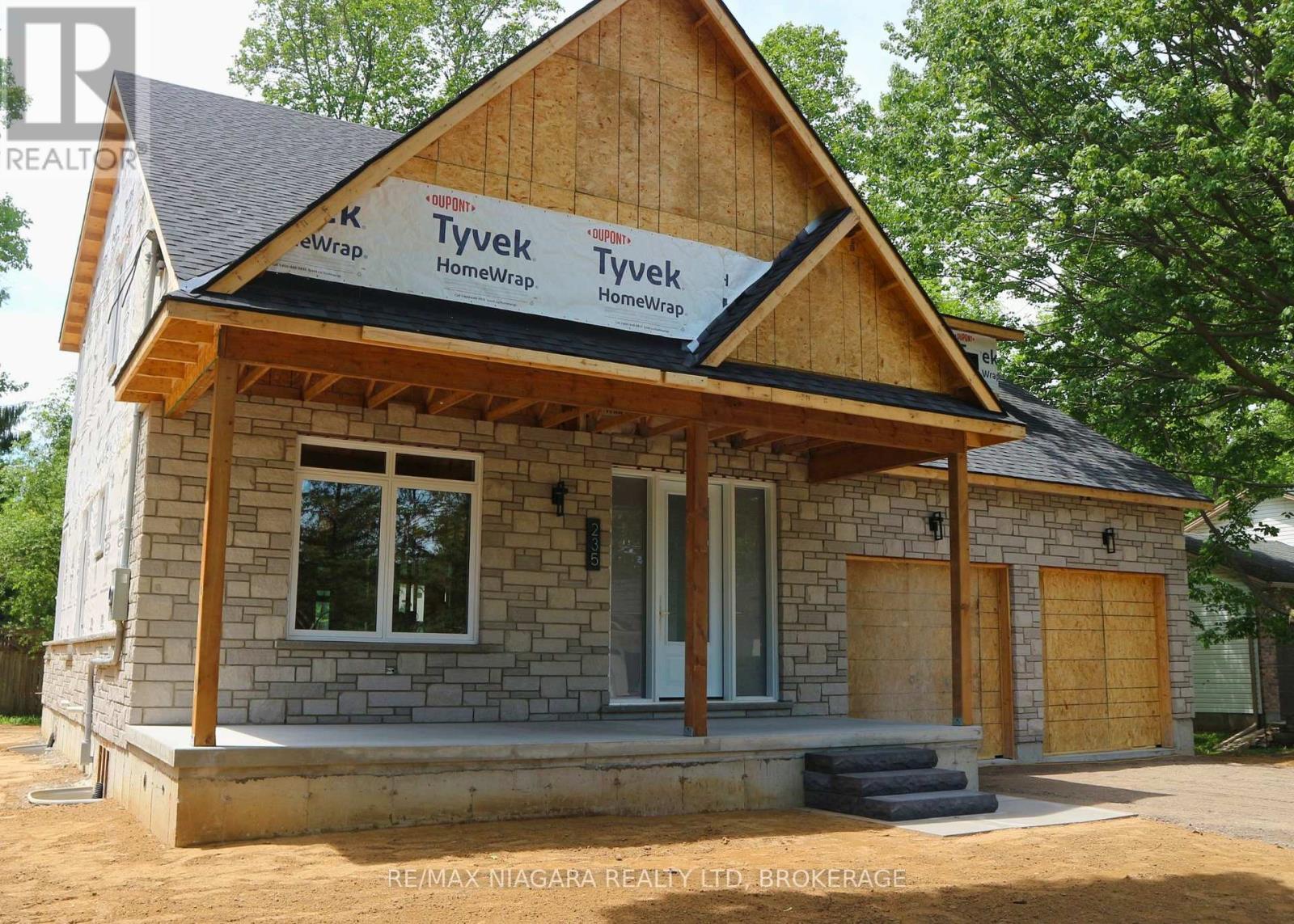 LOT A - 235 BURLEIGH ROAD N