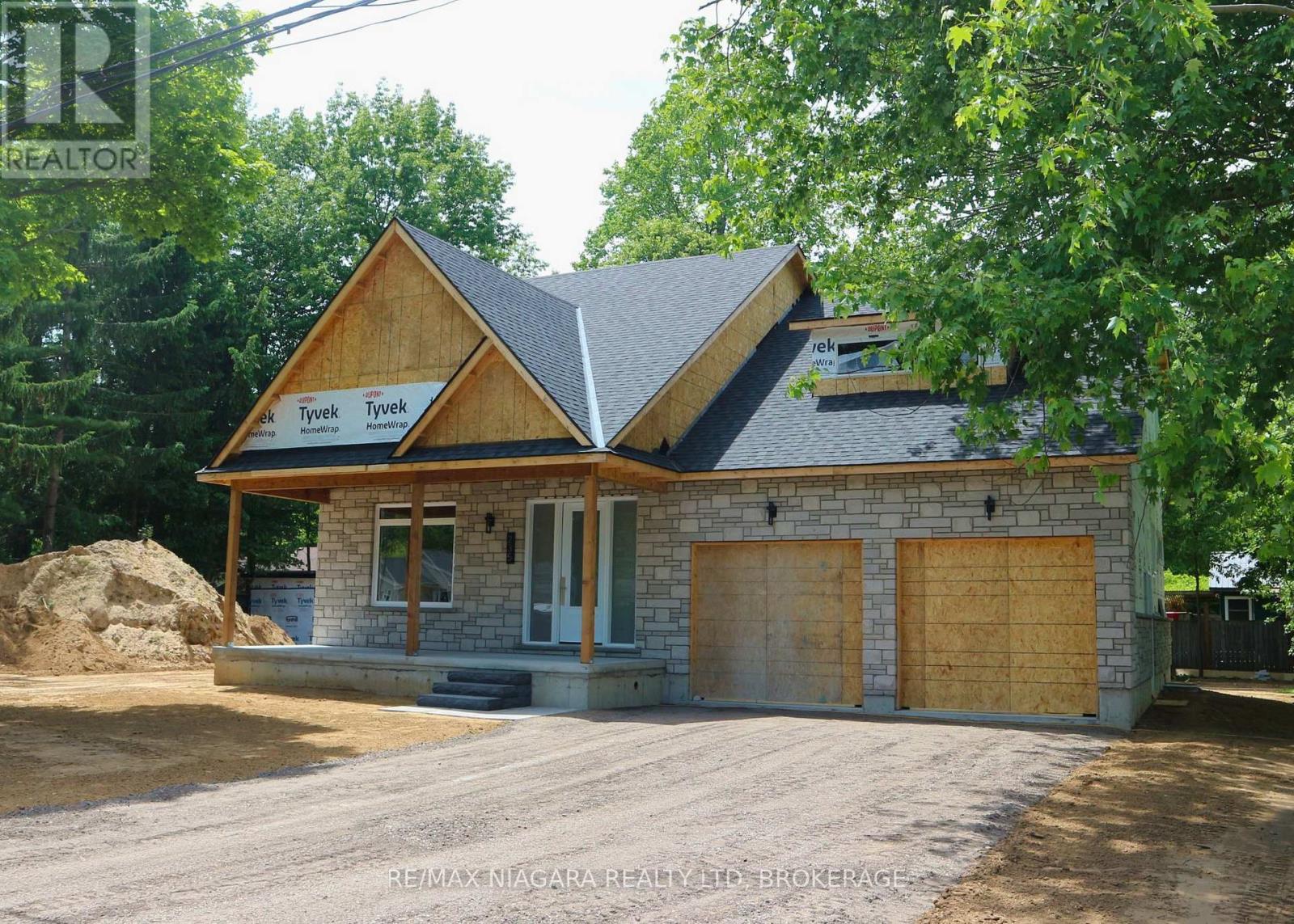 LOT A - 235 BURLEIGH ROAD N