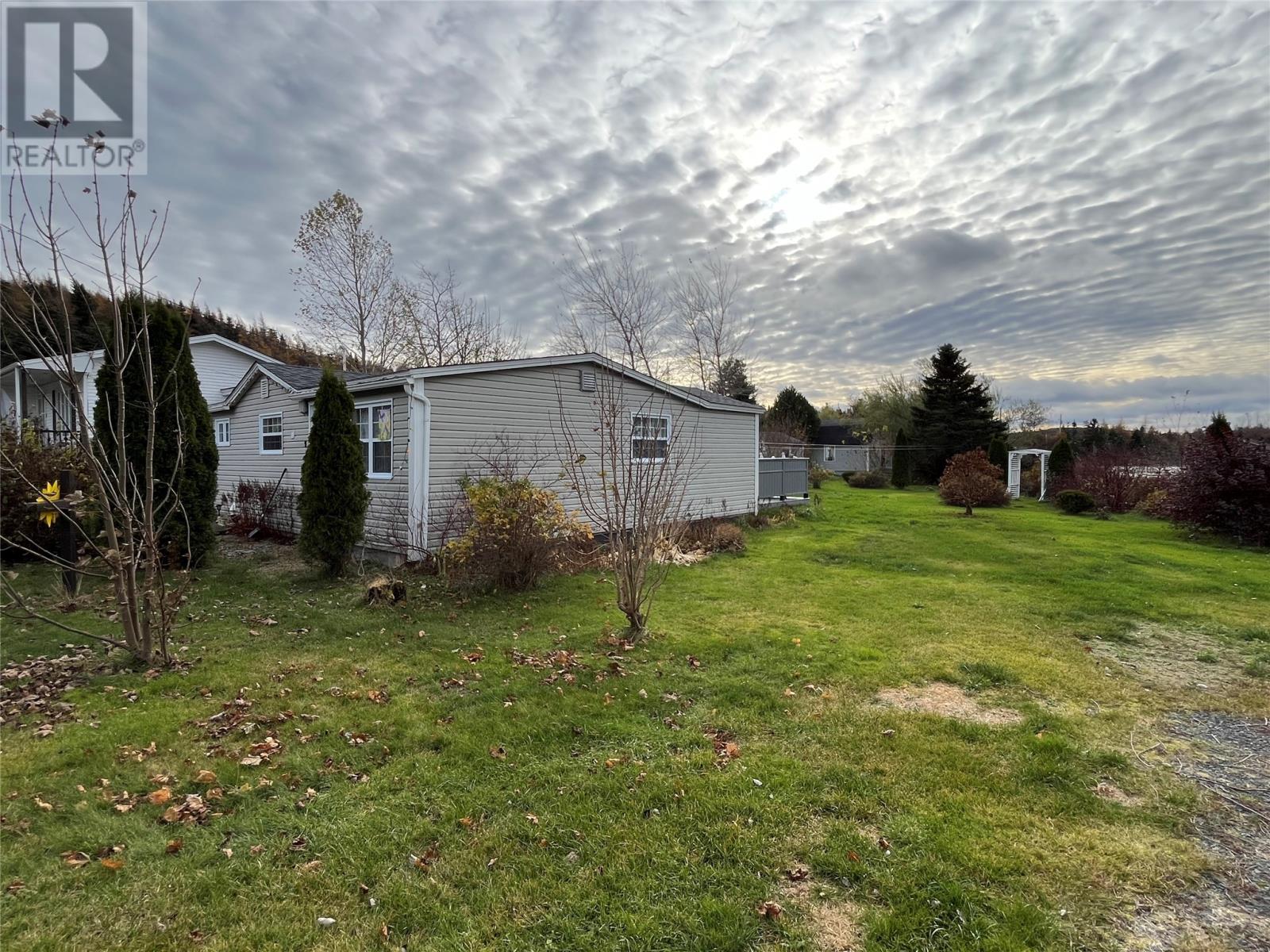 9 Rocky Pond Road