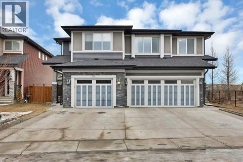 122 Kingfisher Crescent SE Airdrie AB T4A0X6