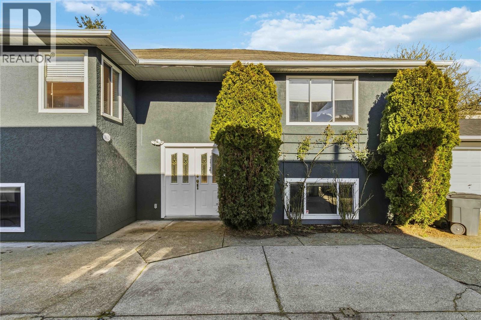 B 3002 Cedar Hill Rd