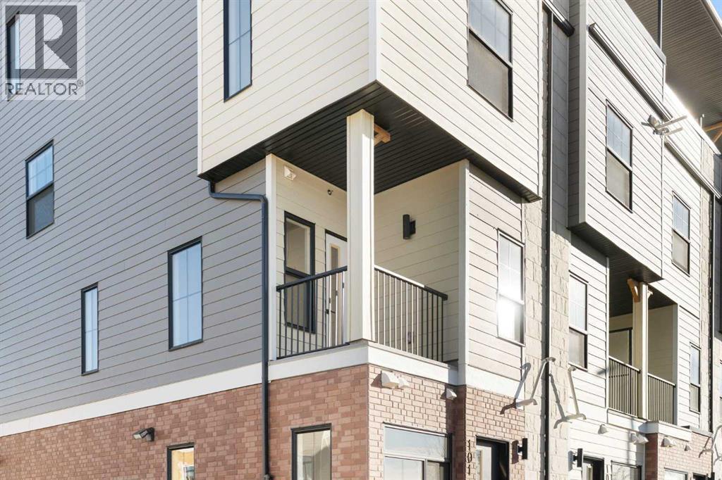 101, 156 Park Street