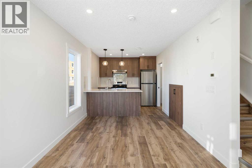 101, 156 Park Street