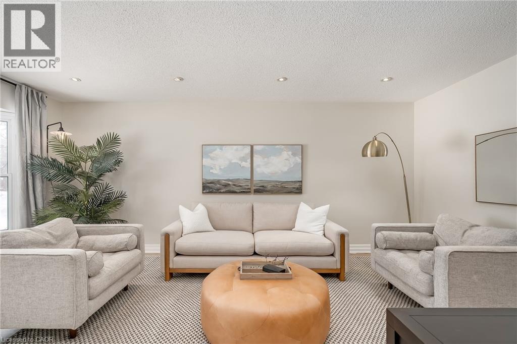 2337 BENNINGTON Gate