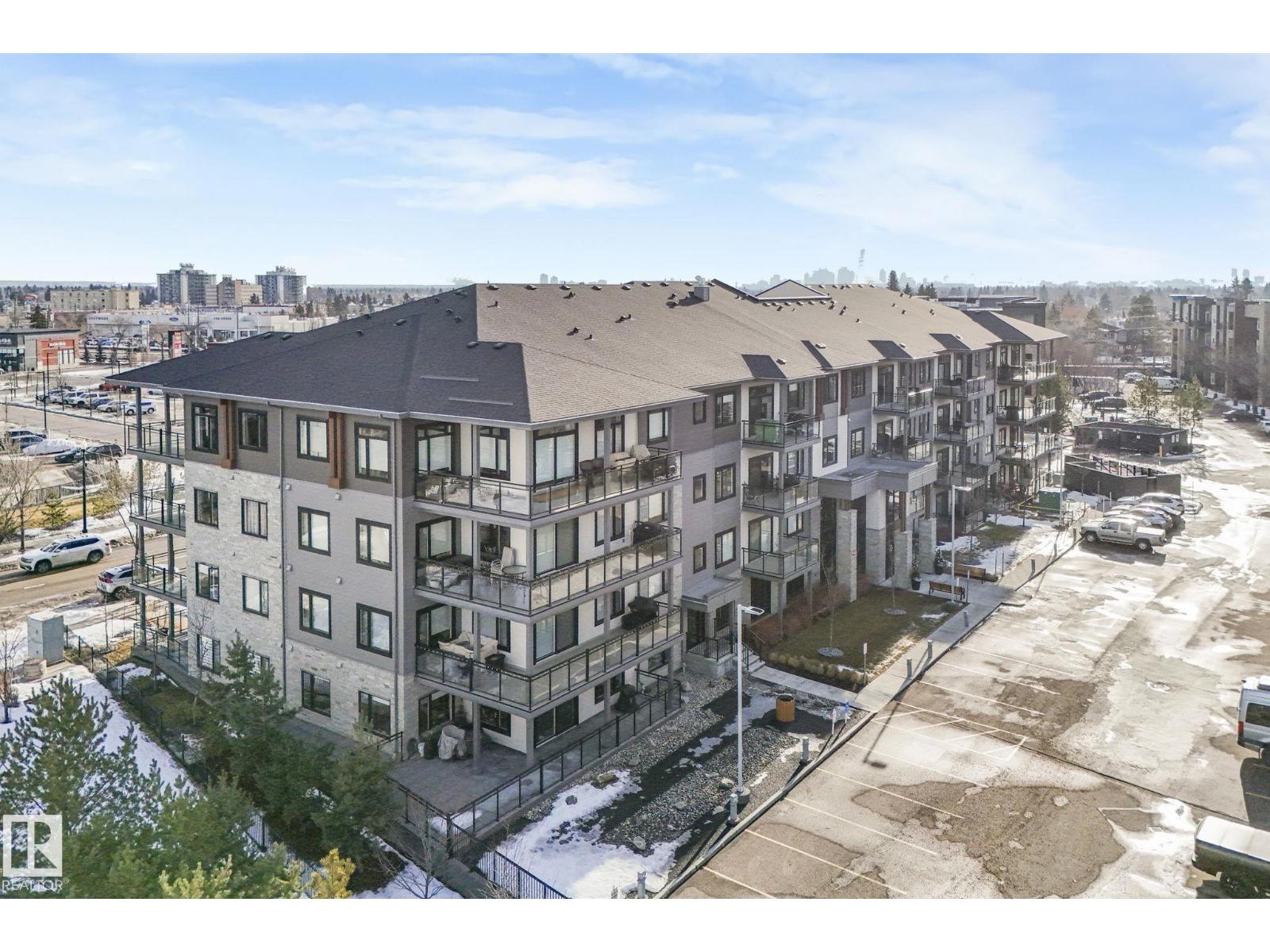 #117 524 GRIESBACH PARADE PR NW