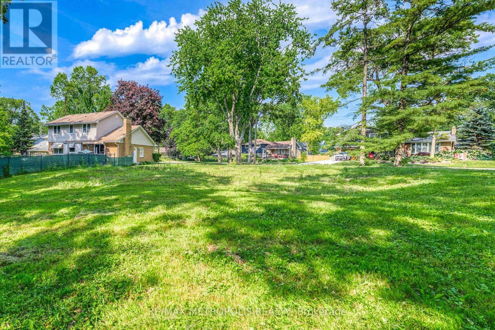 1307-S RIDGEWOOD DRIVE