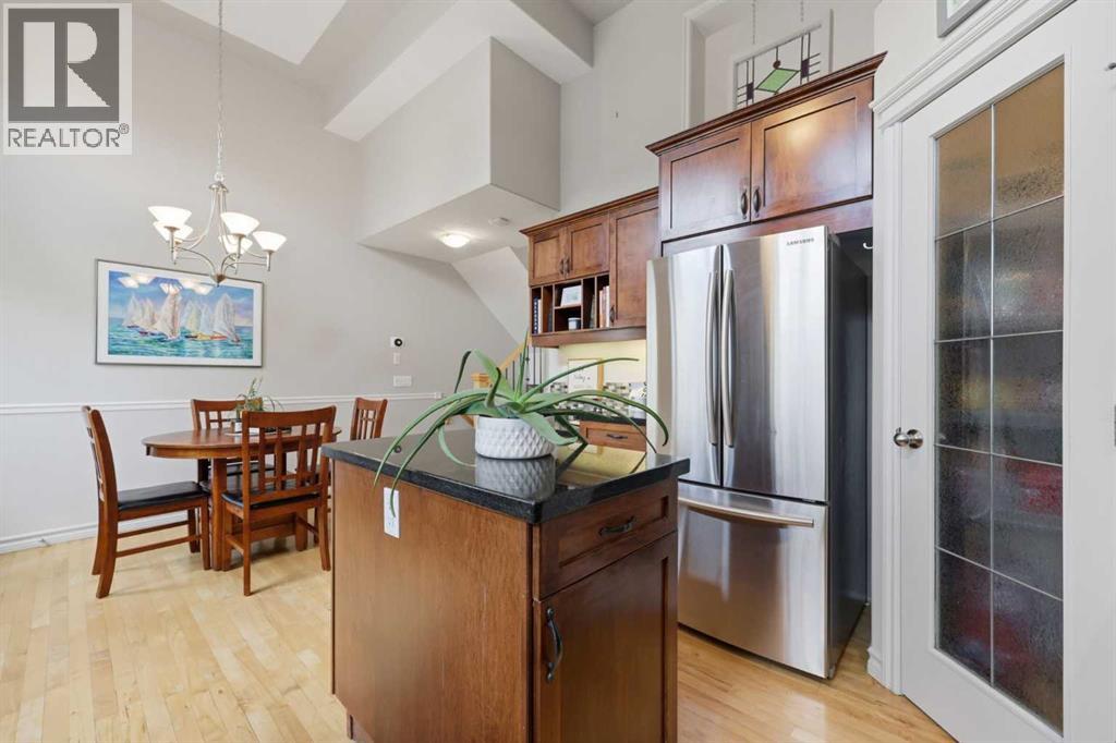 302 Inglewood Grove SE