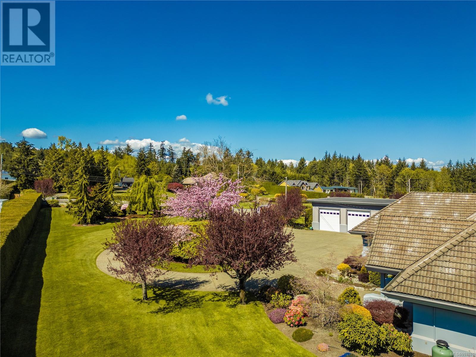 2321 Boulding Rd