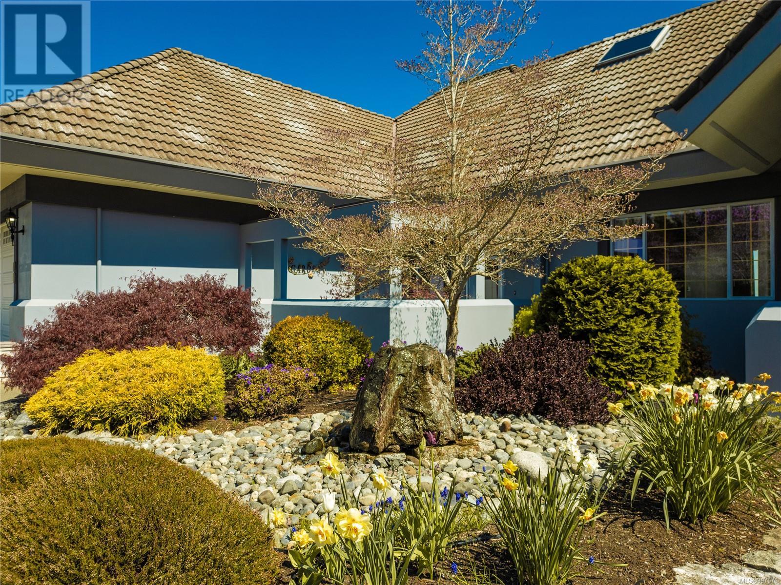 2321 Boulding Rd