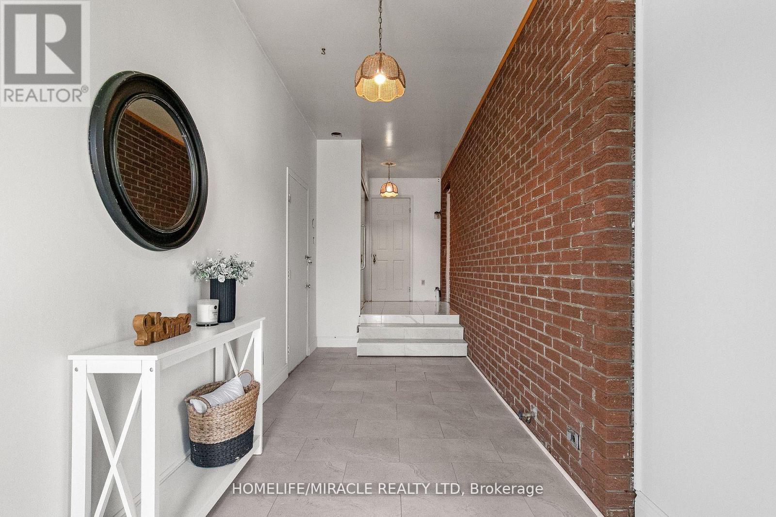 18 GRANDY ROAD